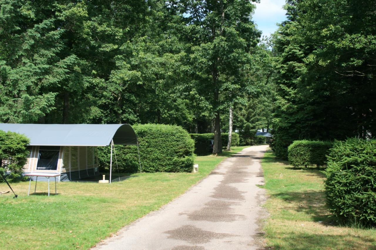 Europe Tents Camping Domaine Des Messires Herpelmont Dış mekan fotoğraf
